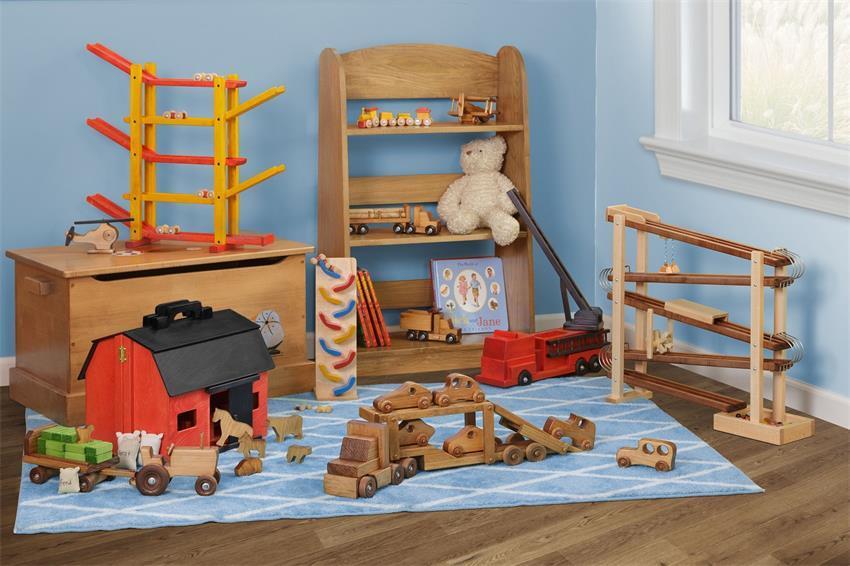 Amish Wooden Toy Barn And Farm Animals From Eco Friendly Digs